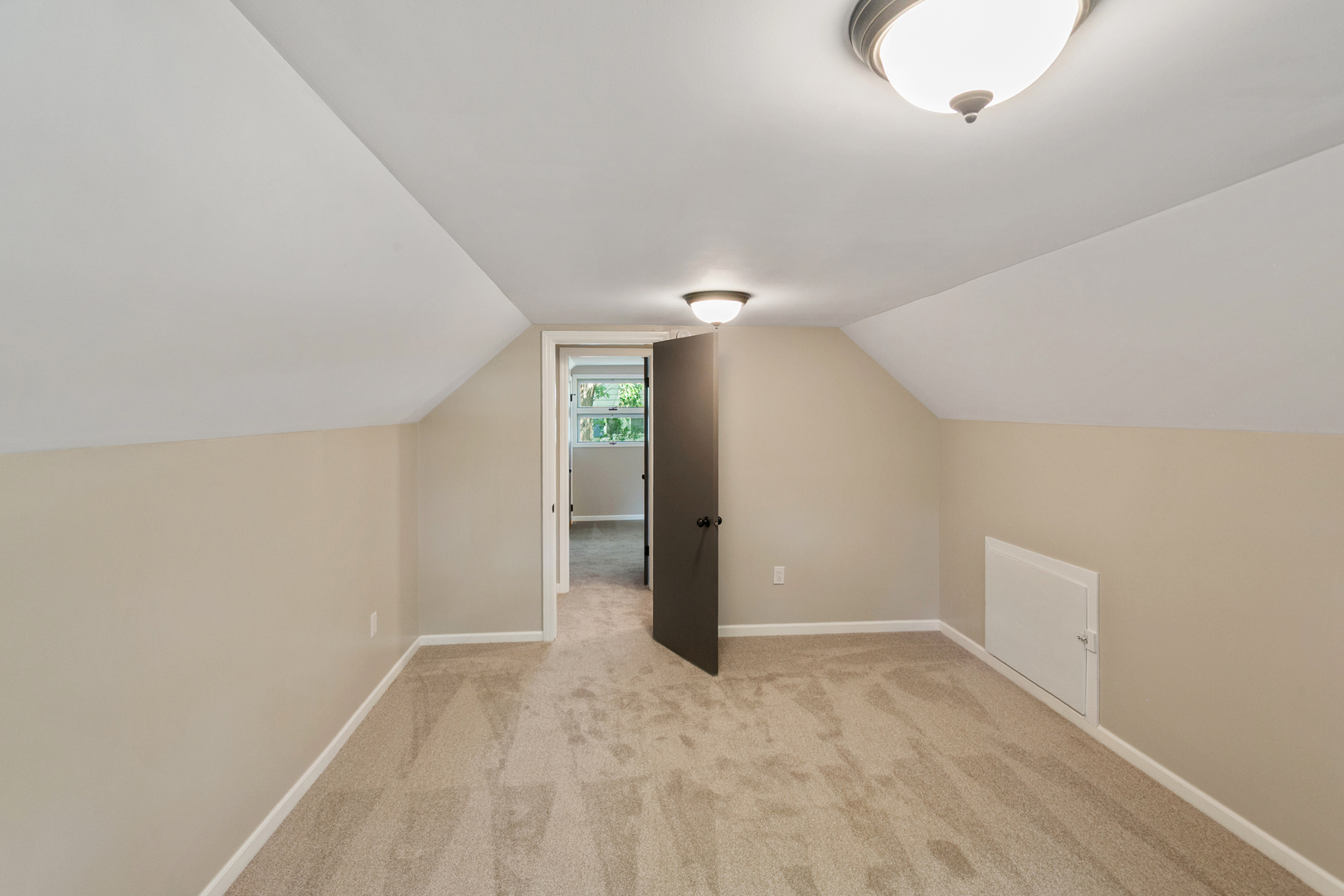 14348 Knox Avenue, Midlothian, IL 60445