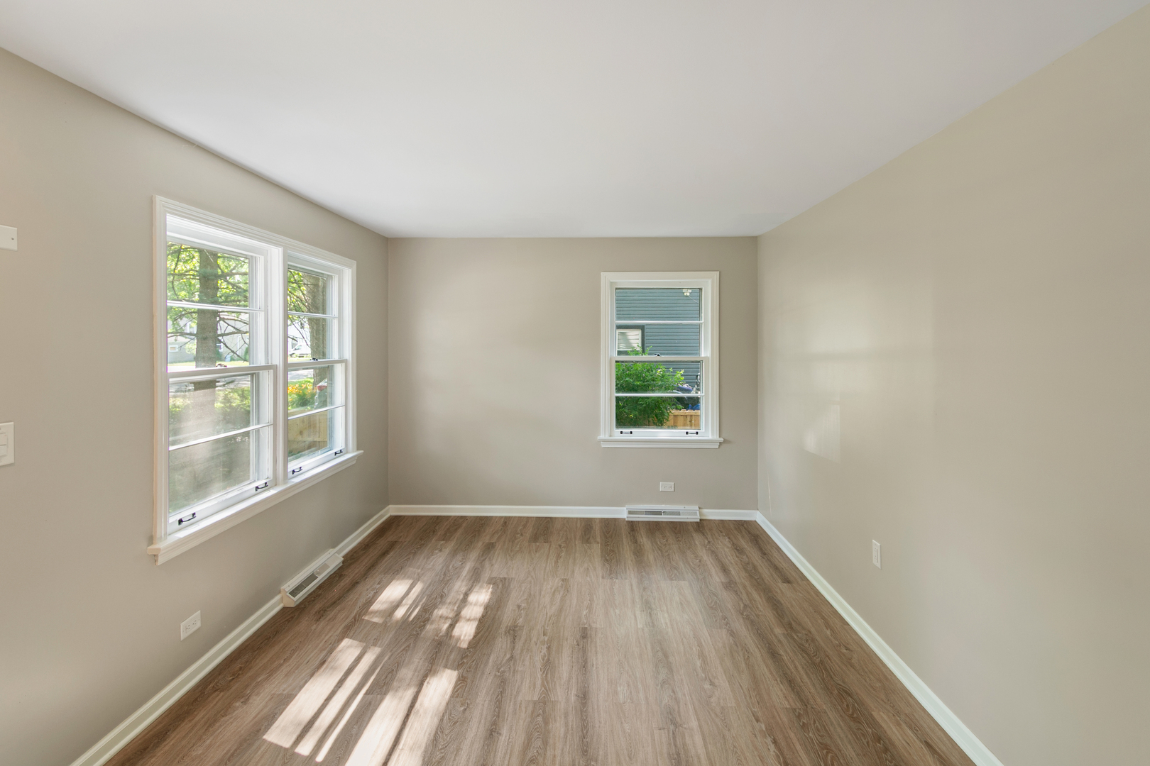 14348 Knox Avenue, Midlothian, IL 60445