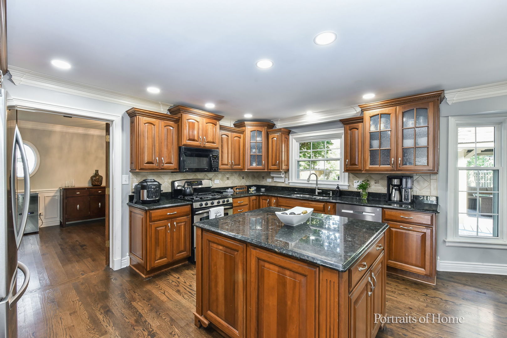 1645 Burning Trail Court, Wheaton, IL 60189