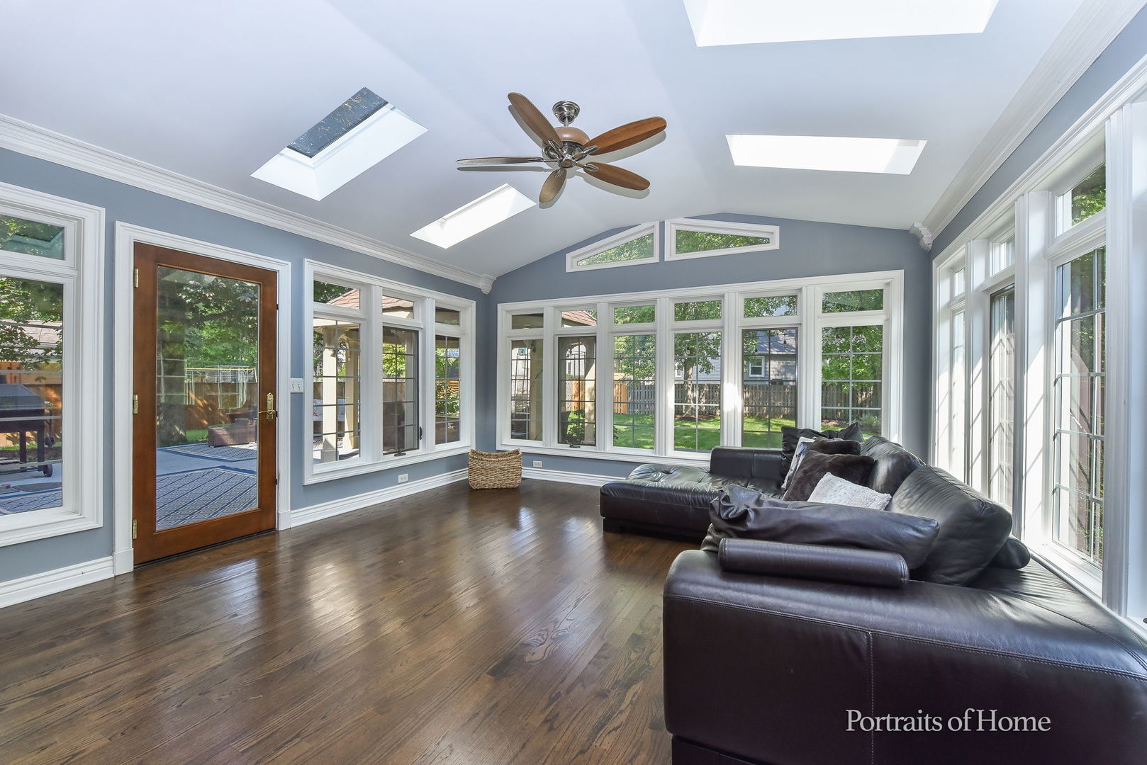 1645 Burning Trail Court, Wheaton, IL 60189