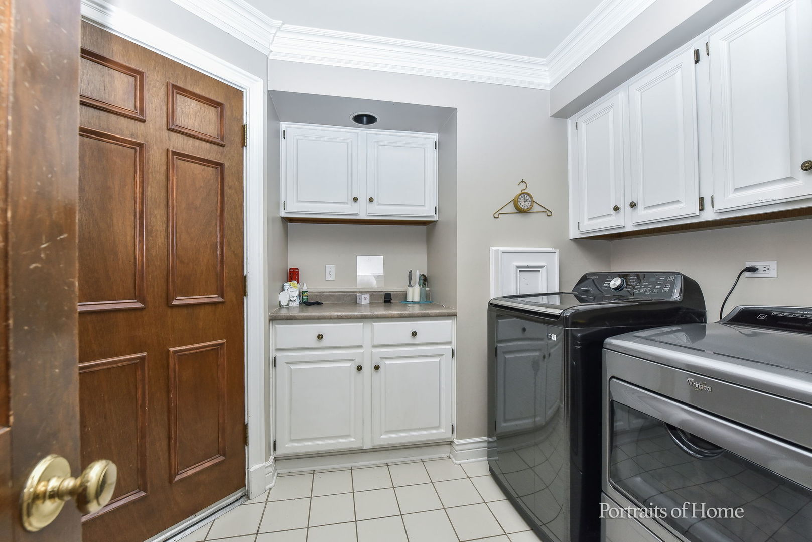 1645 Burning Trail Court, Wheaton, IL 60189