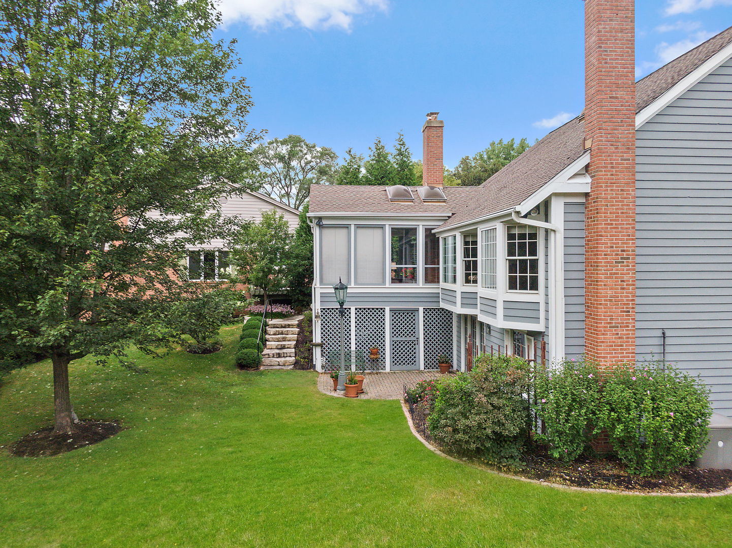 43 Ravenscraig Lane, Inverness, IL 60067
