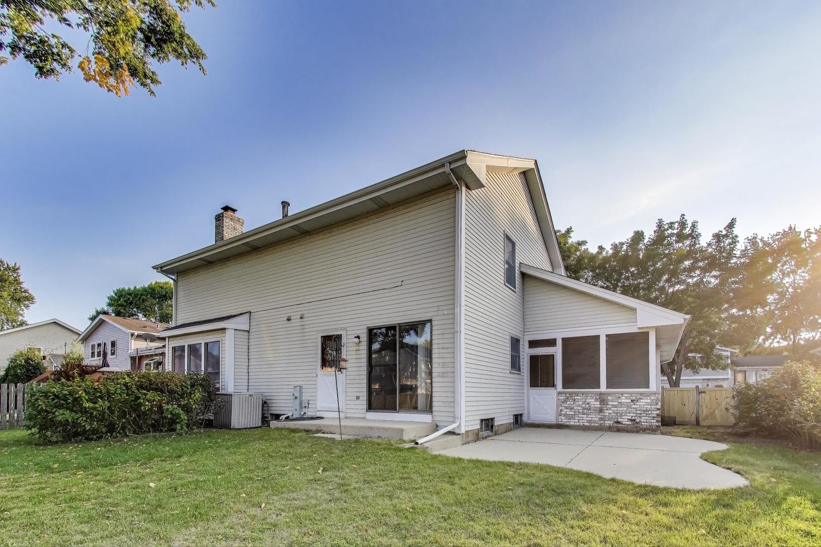1109 Grant Place, Vernon Hills, IL 60061
