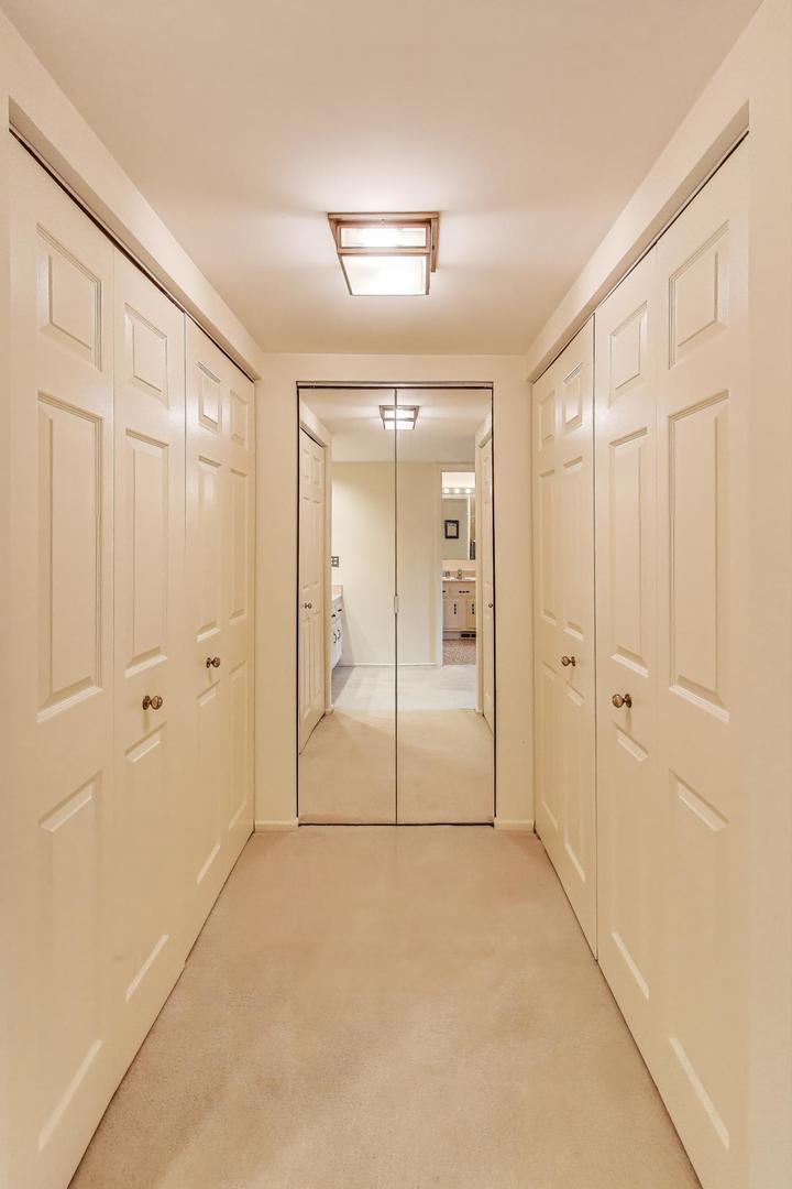 1109 Grant Place, Vernon Hills, IL 60061