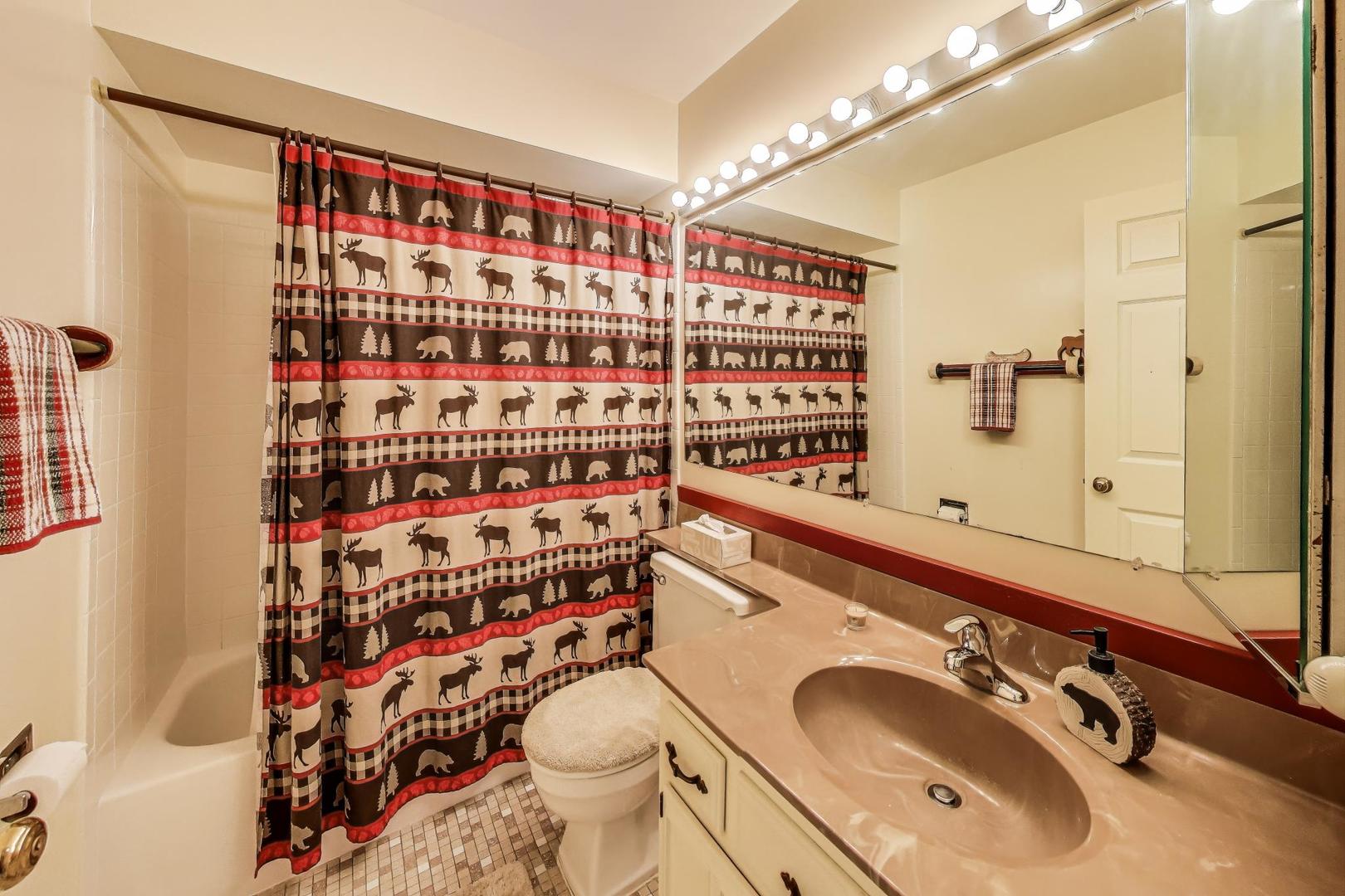 1109 Grant Place, Vernon Hills, IL 60061