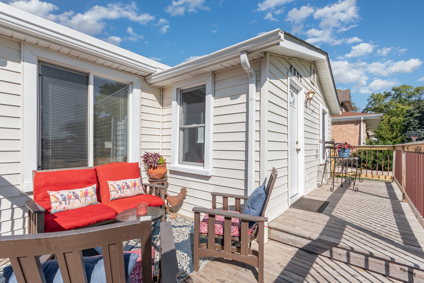 4022 N Grant Street, Westmont, IL 60559