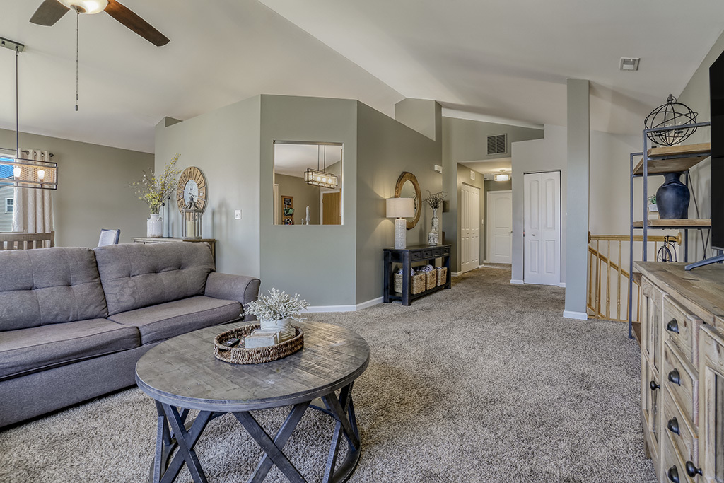 1632 Fieldstone Drive, Shorewood, IL 60404