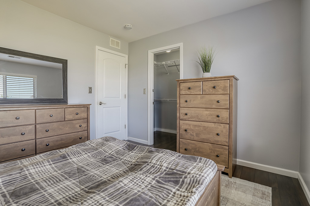 1632 Fieldstone Drive, Shorewood, IL 60404