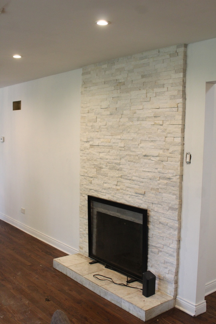 1020 E 153rd Street, South Holland, IL 60473