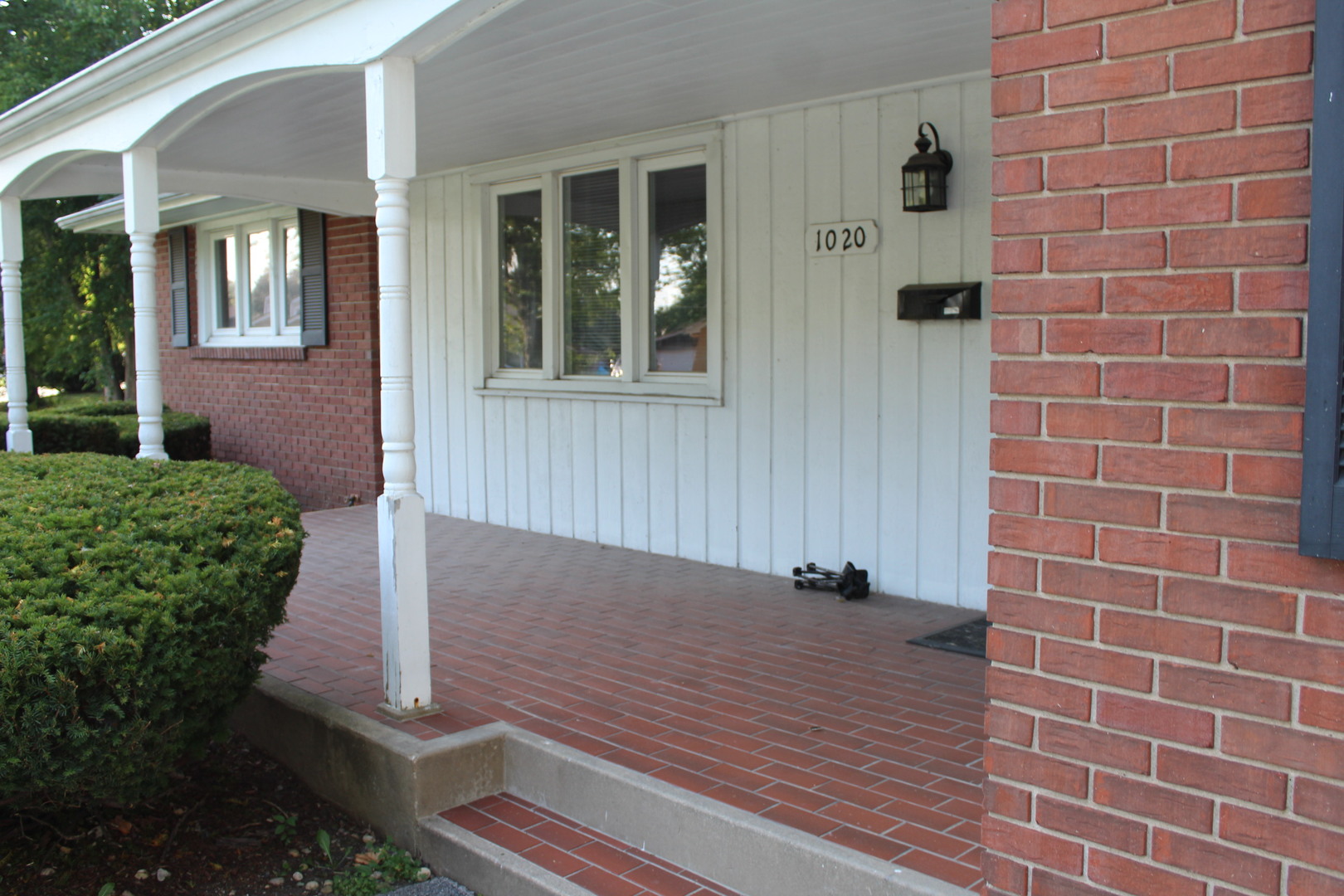 1020 E 153rd Street, South Holland, IL 60473