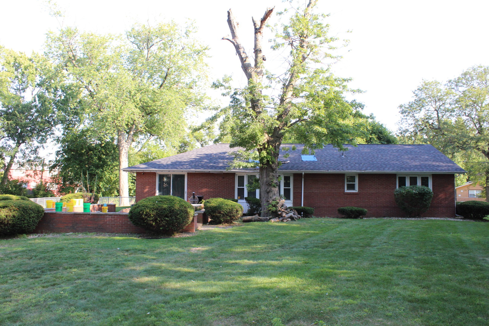 1020 E 153rd Street, South Holland, IL 60473
