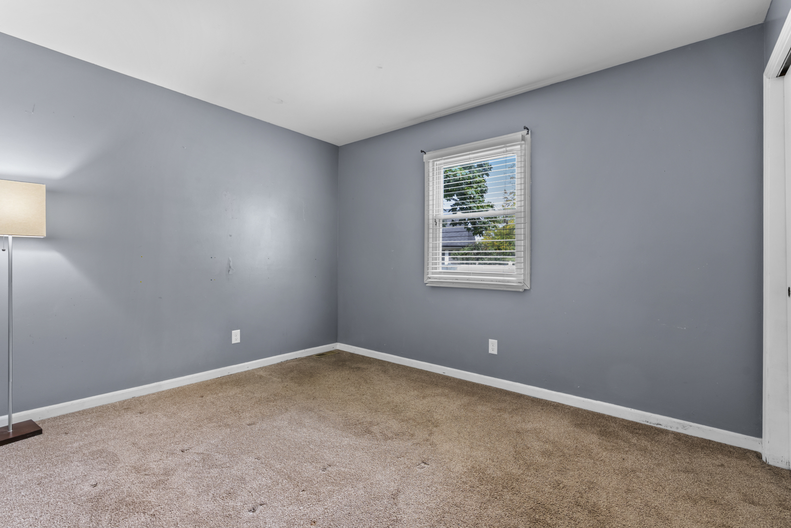 503 Redwood Court, North Aurora, IL 60542