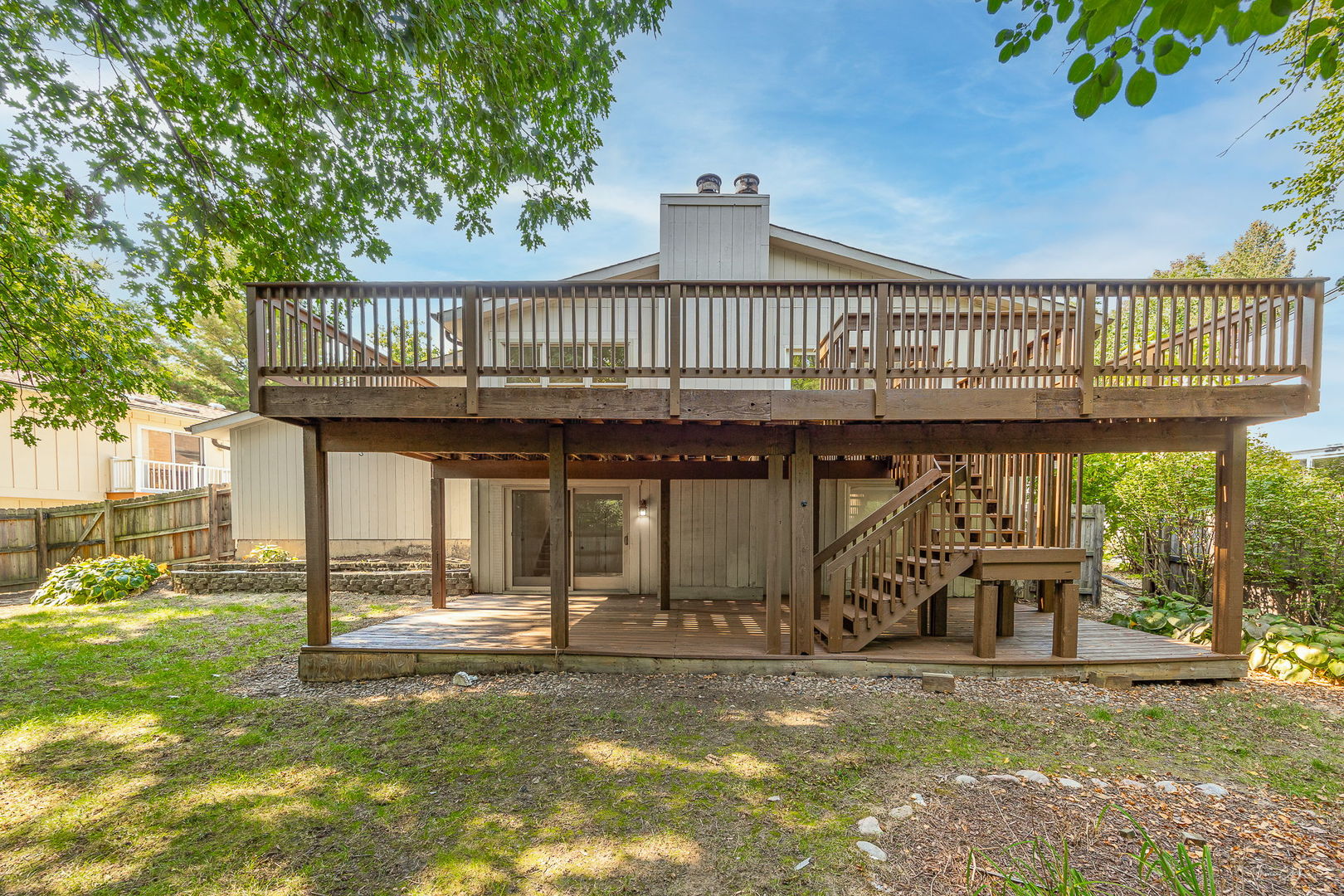 1856 Carriage Hill Road, Lisle, IL 60532