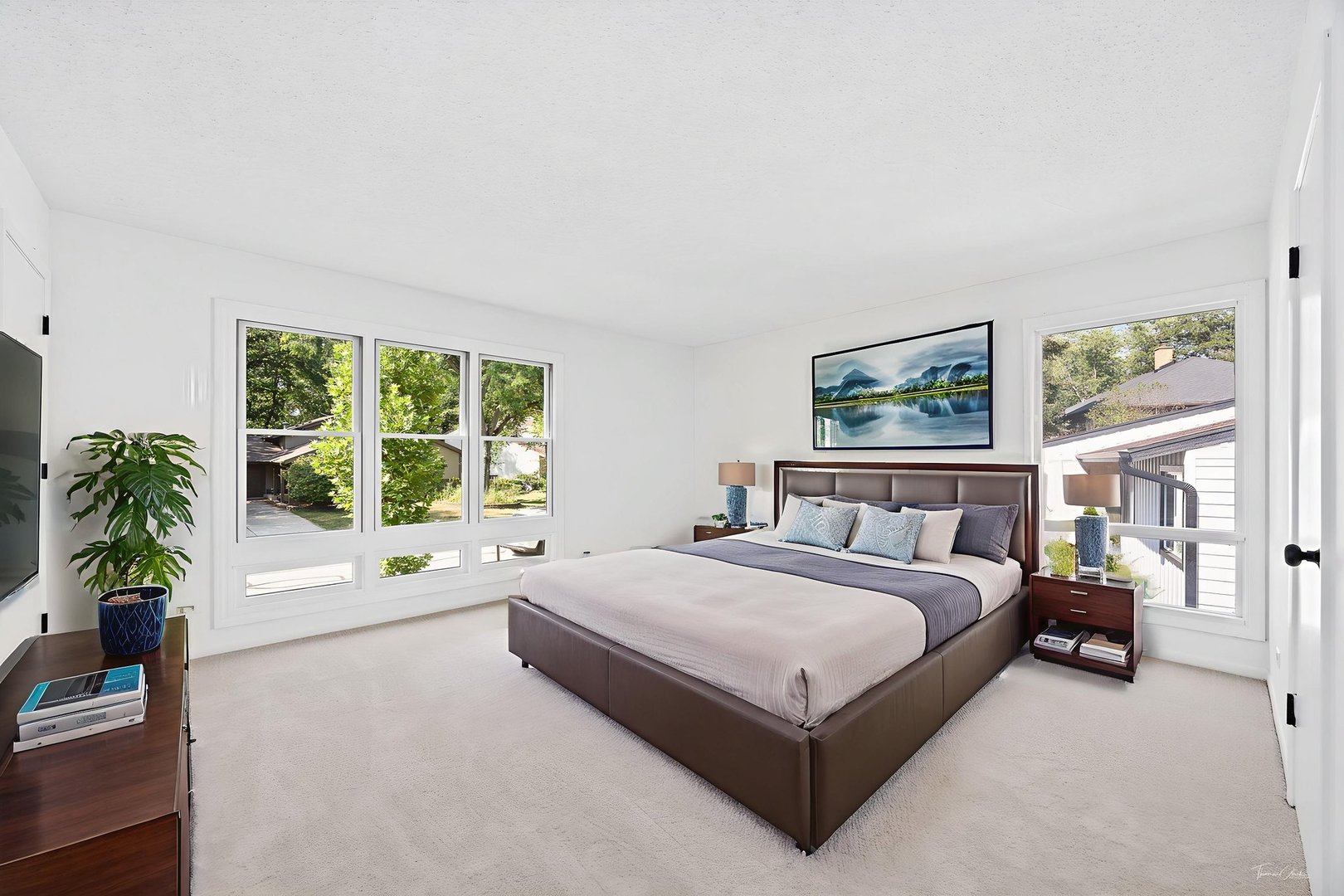 1856 Carriage Hill Road, Lisle, IL 60532