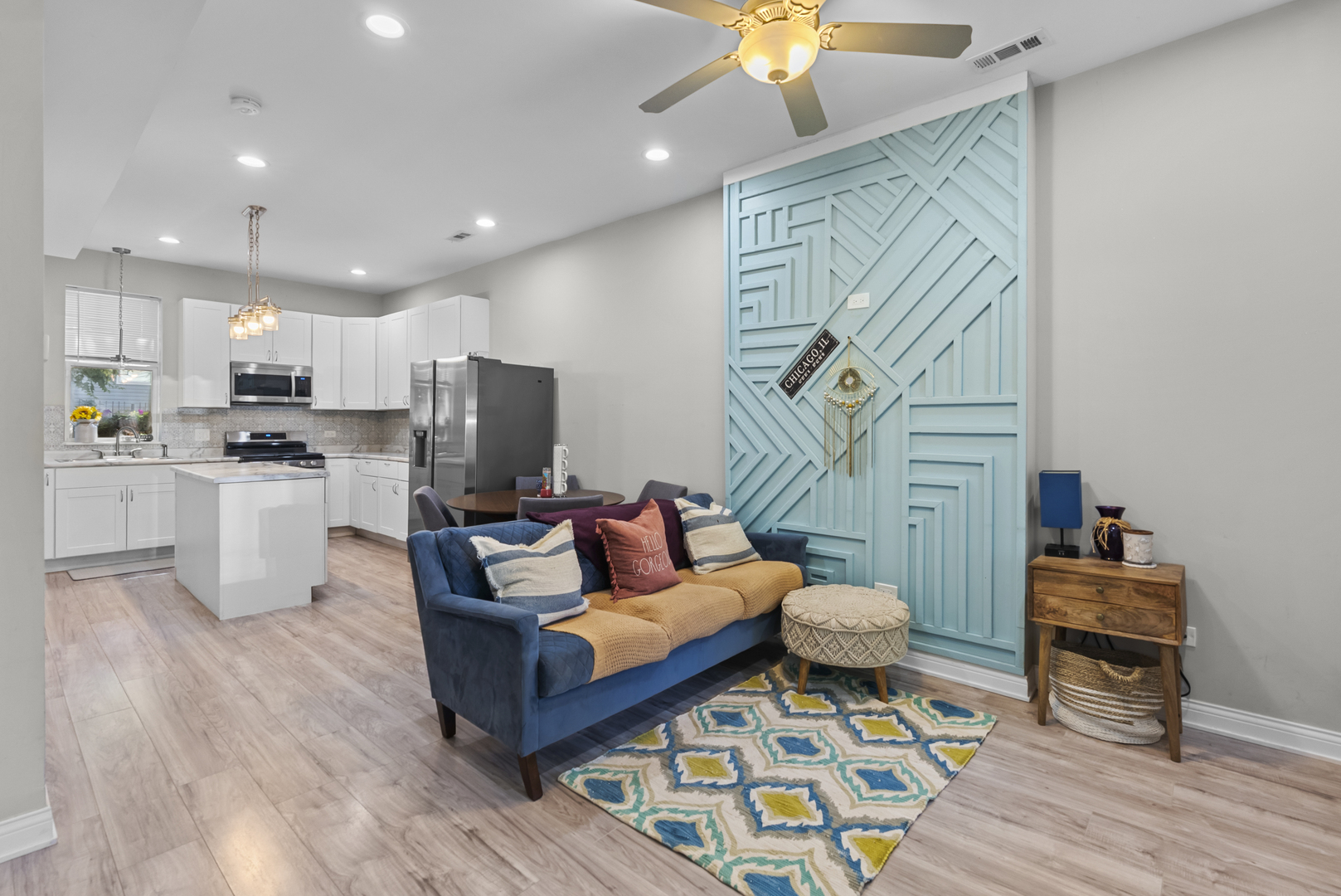 3721 W Ferdinand Street, Chicago, IL 60624