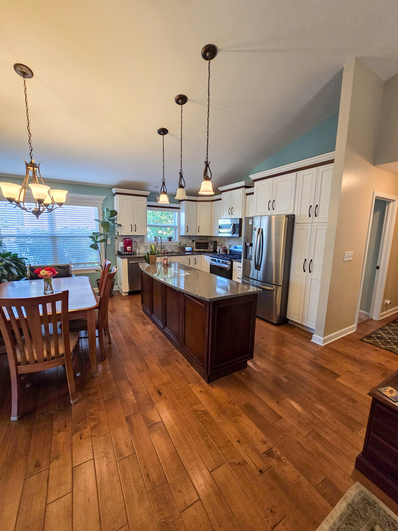 540 Alcott Lane, Bolingbrook, IL 60440