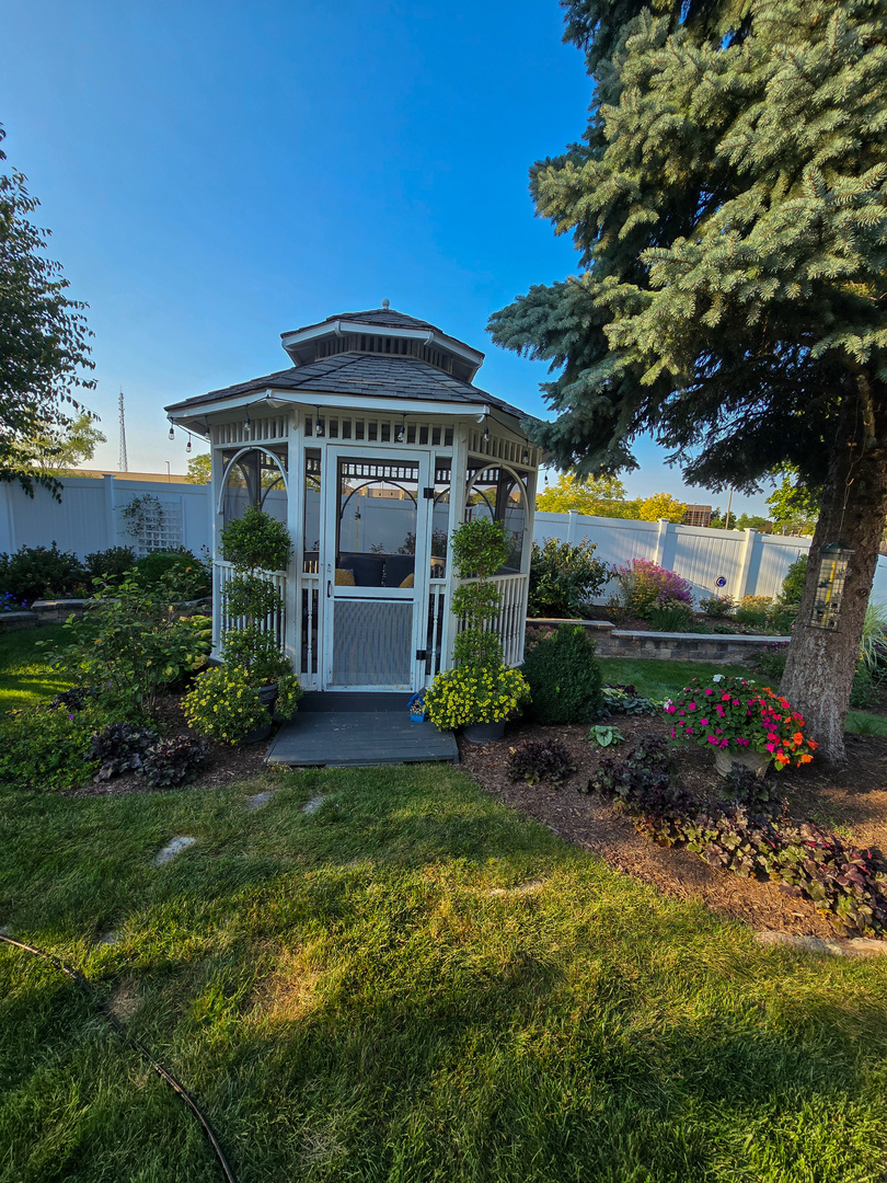 540 Alcott Lane, Bolingbrook, IL 60440
