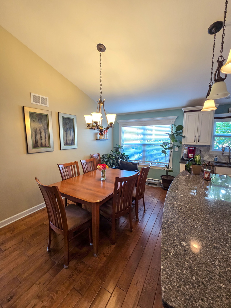 540 Alcott Lane, Bolingbrook, IL 60440