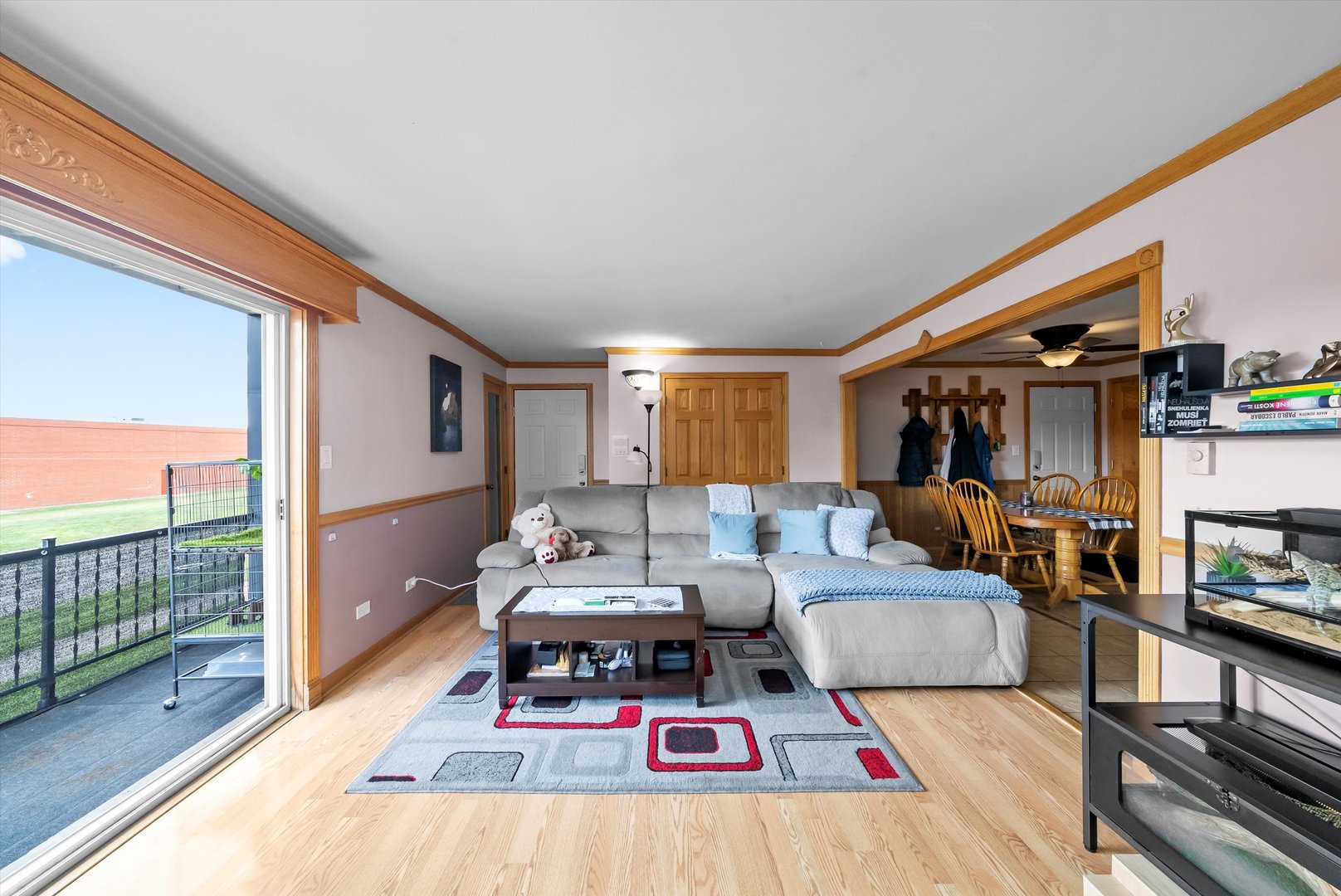 7306 W 86th Street #2B, Bridgeview, IL 60455