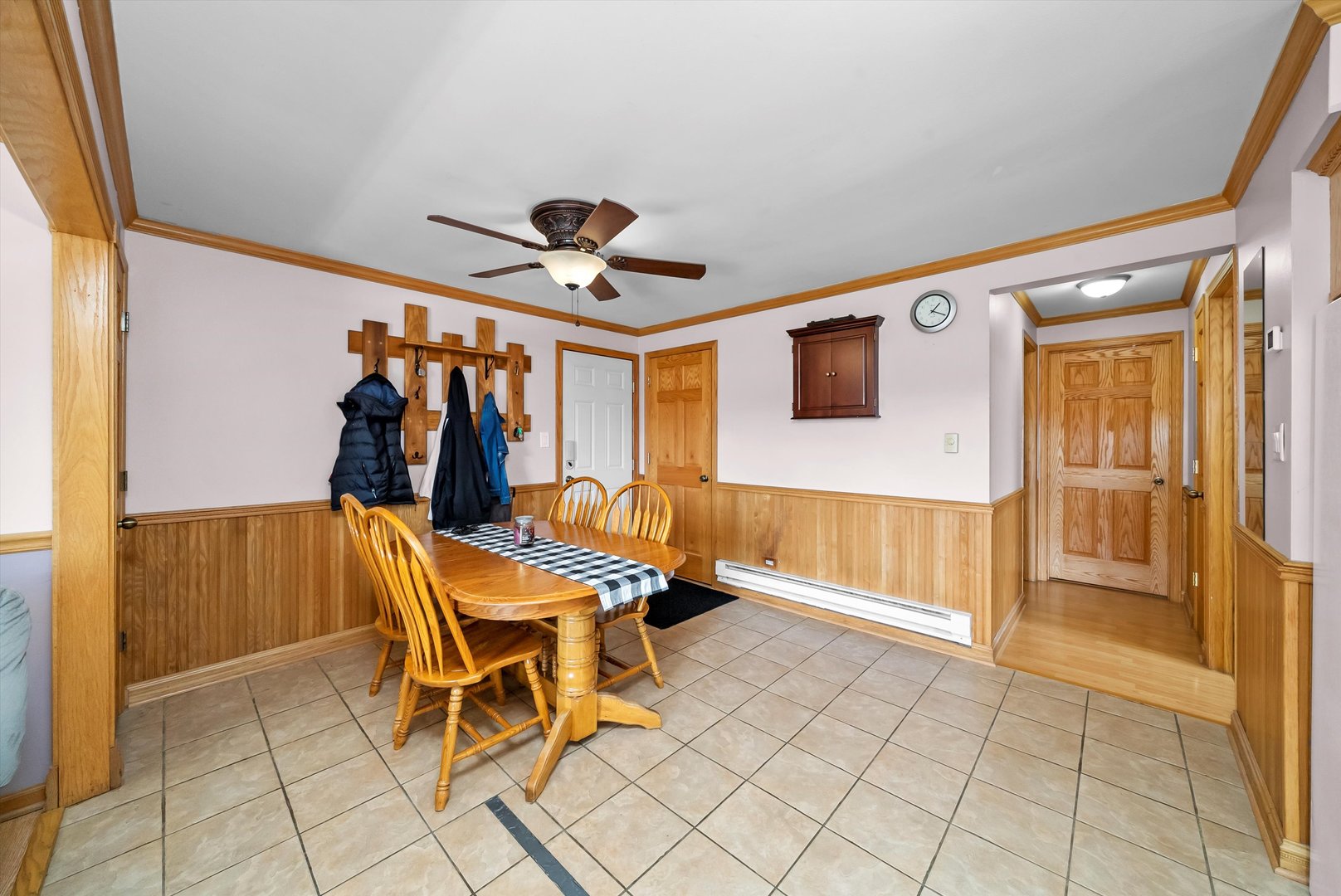 7306 W 86th Street #2B, Bridgeview, IL 60455