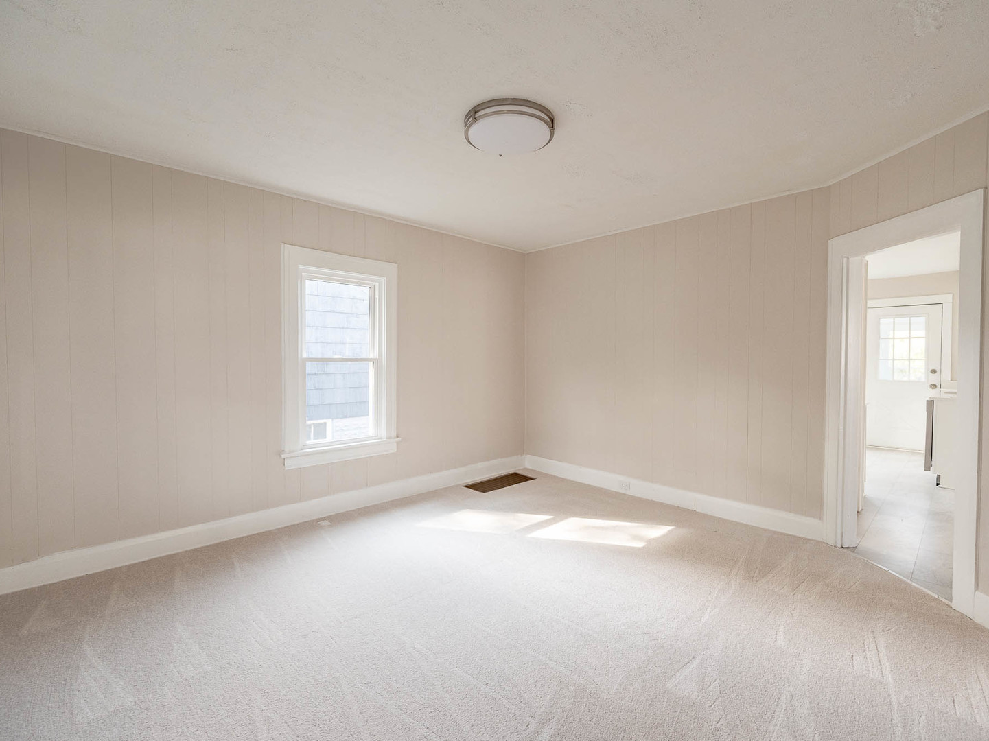 129 W Blair Street, West Chicago, IL 60185