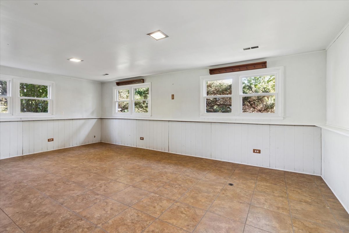696 N Stephen Drive, Palatine, IL 60067
