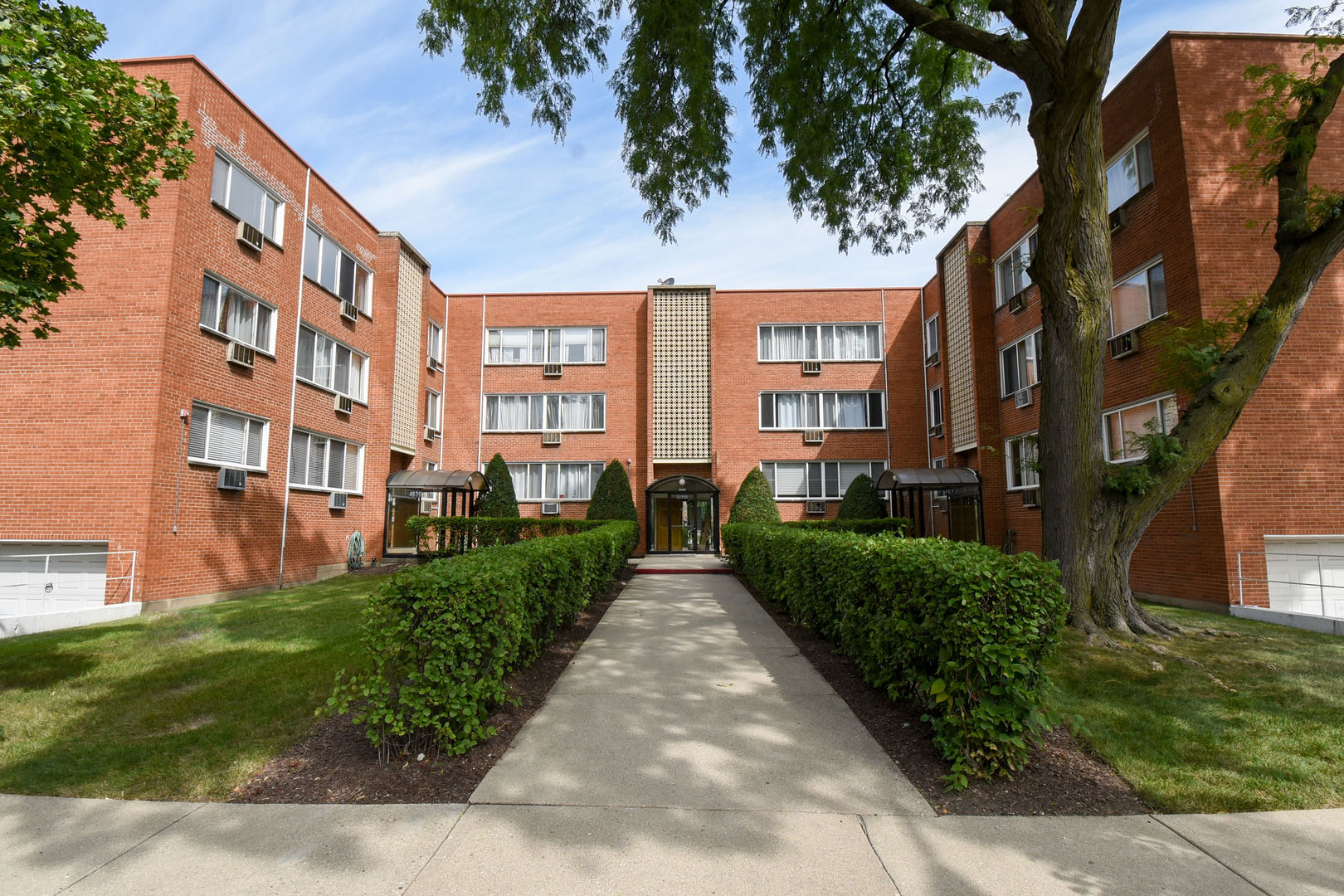 4636 Washington Street #3S, Skokie, IL 60076