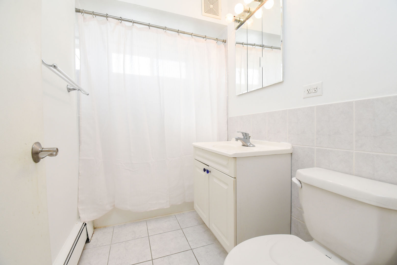 4636 Washington Street #3S, Skokie, IL 60076