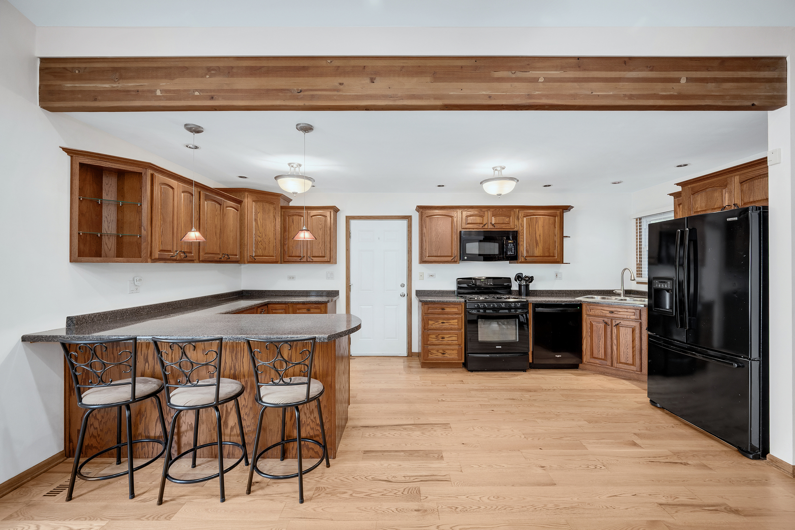 263 Deming Place, Westmont, IL 60559