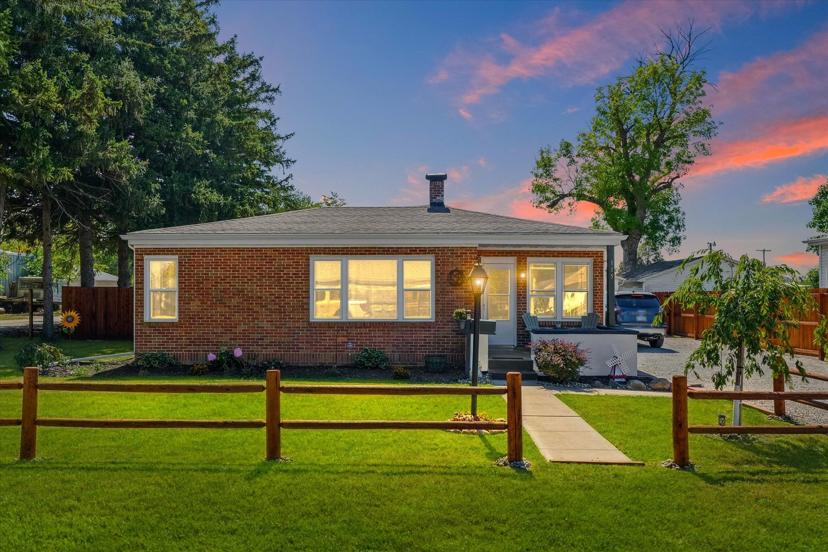 115 E 4th Street, Gibson City, IL 60936