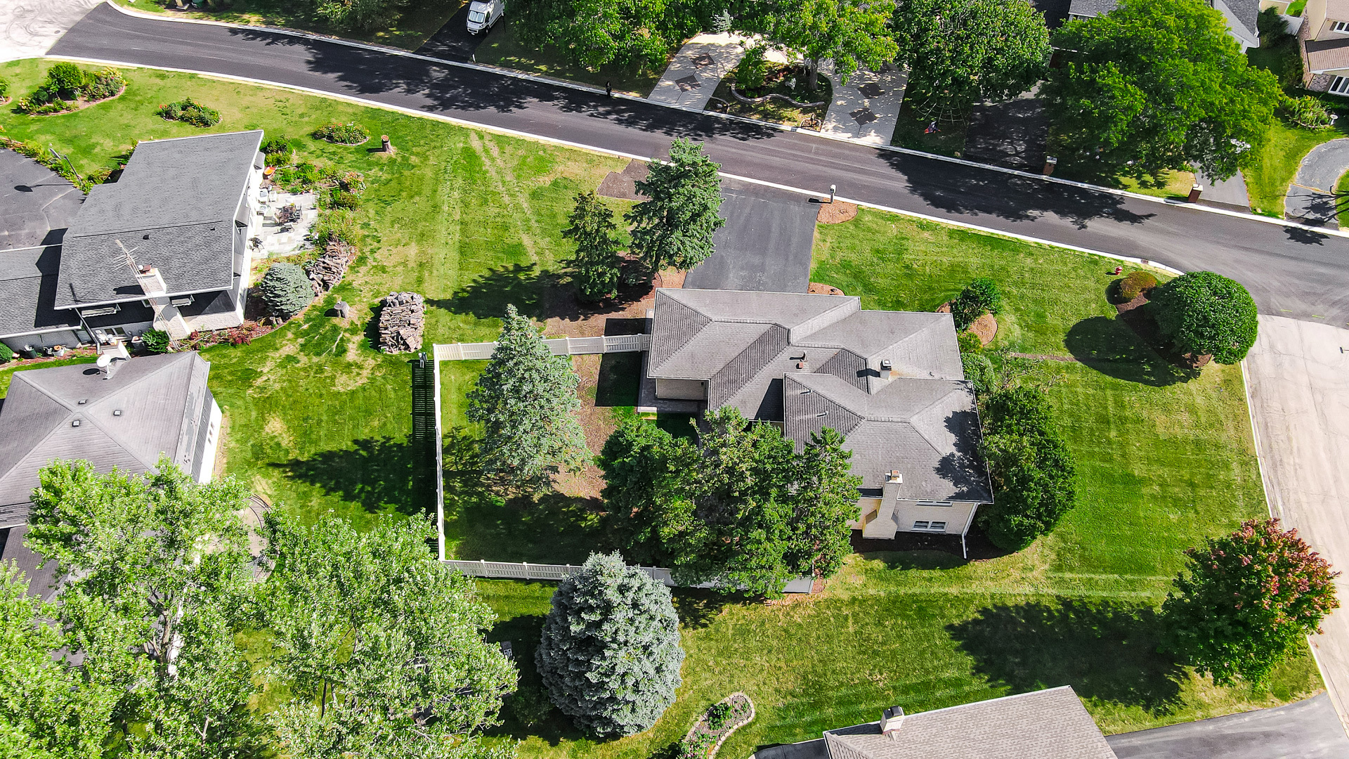 12900 S Seneca Road, Palos Heights, IL 60463