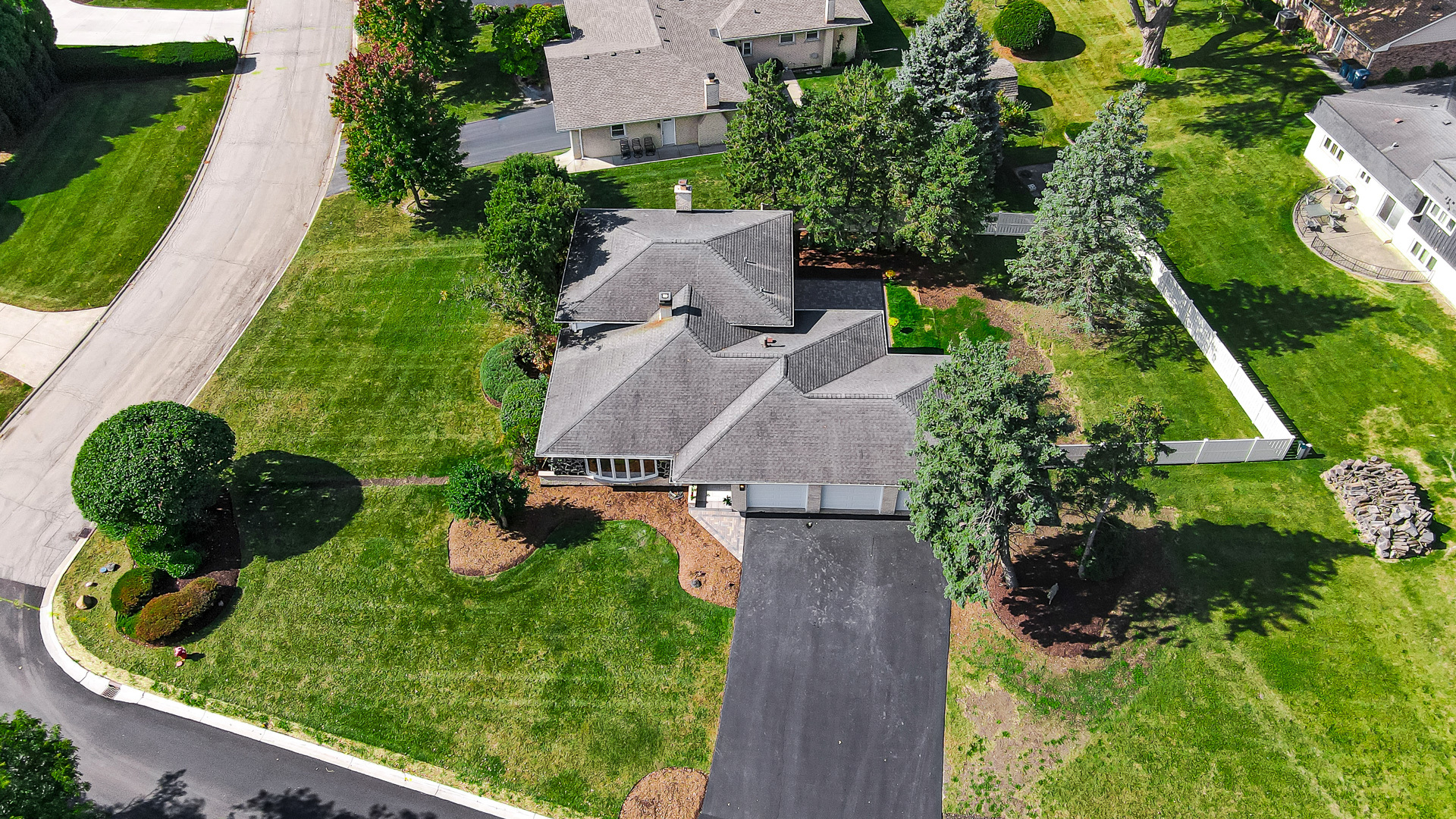 12900 S Seneca Road, Palos Heights, IL 60463