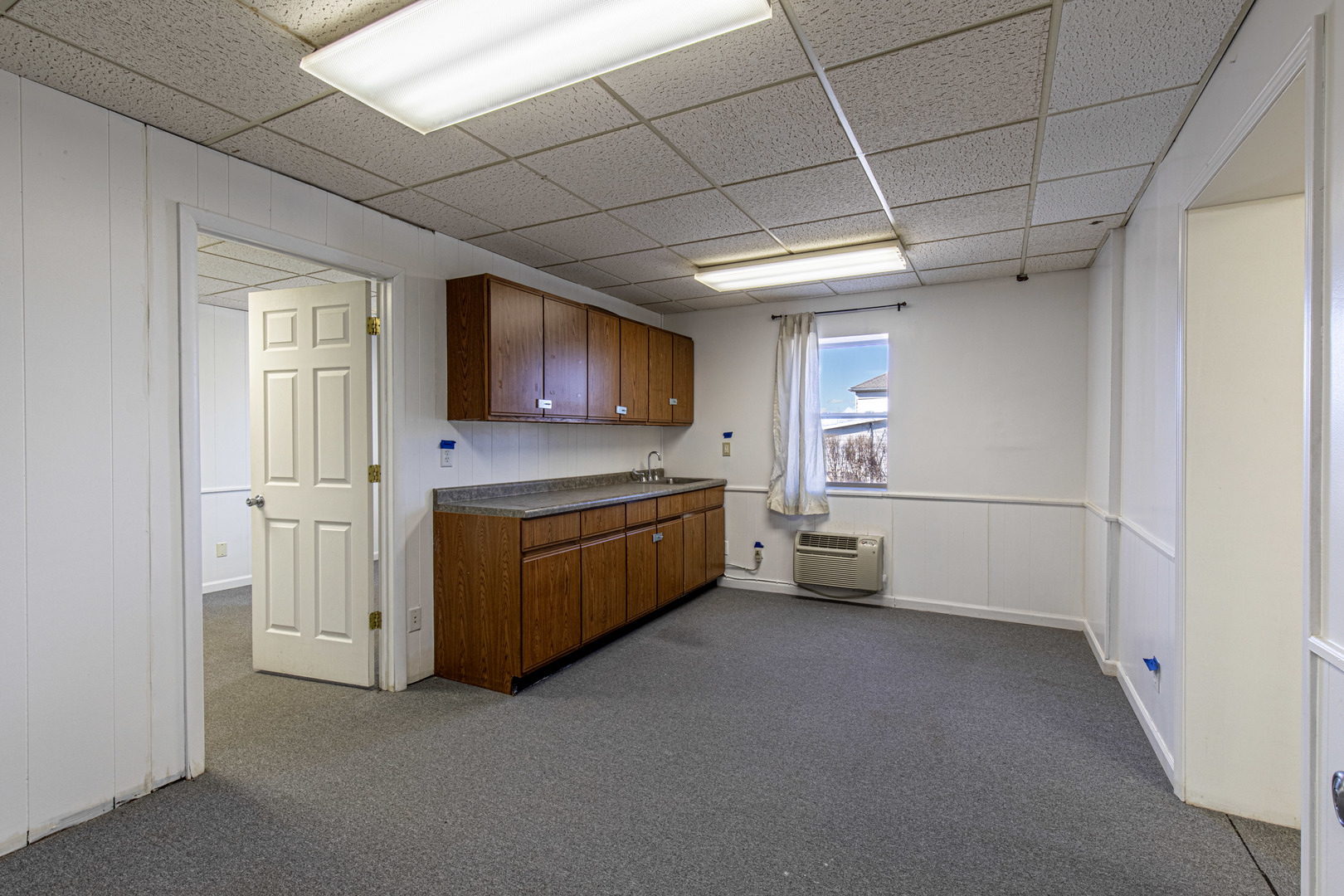 400 N Main Street, Princeton, IL 61356