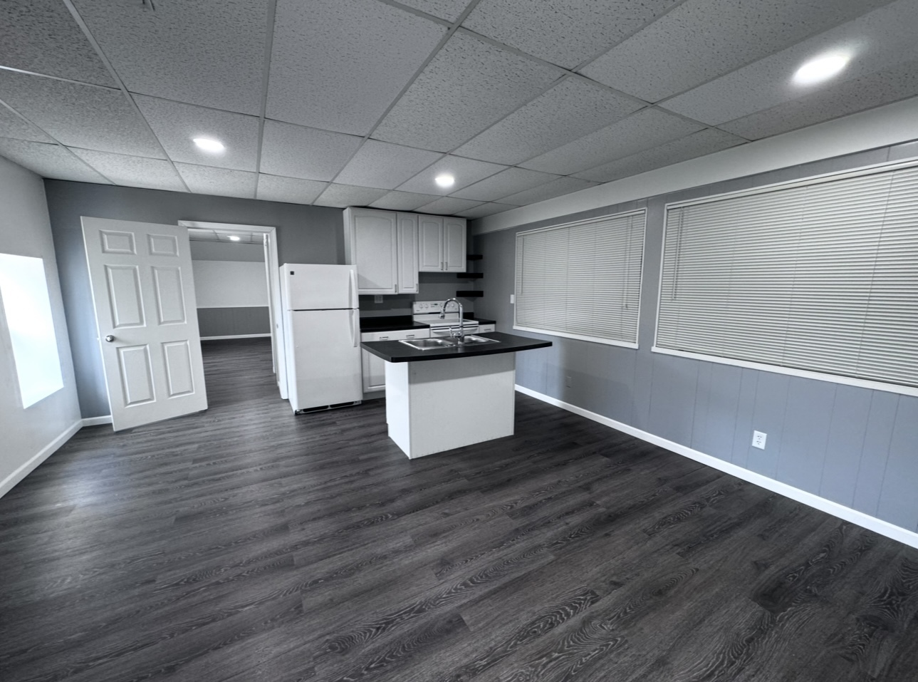 400 N Main Street, Princeton, IL 61356