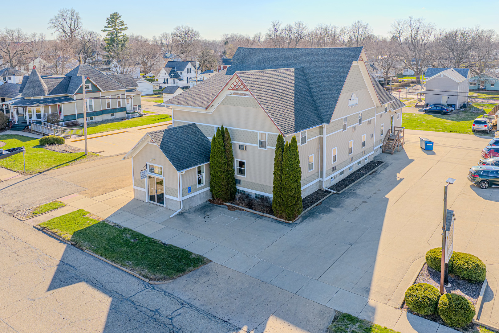 400 N Main Street, Princeton, IL 61356