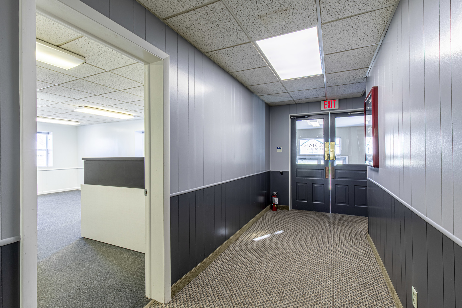 400 N Main Street, Princeton, IL 61356