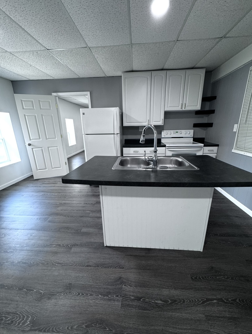 400 N Main Street, Princeton, IL 61356