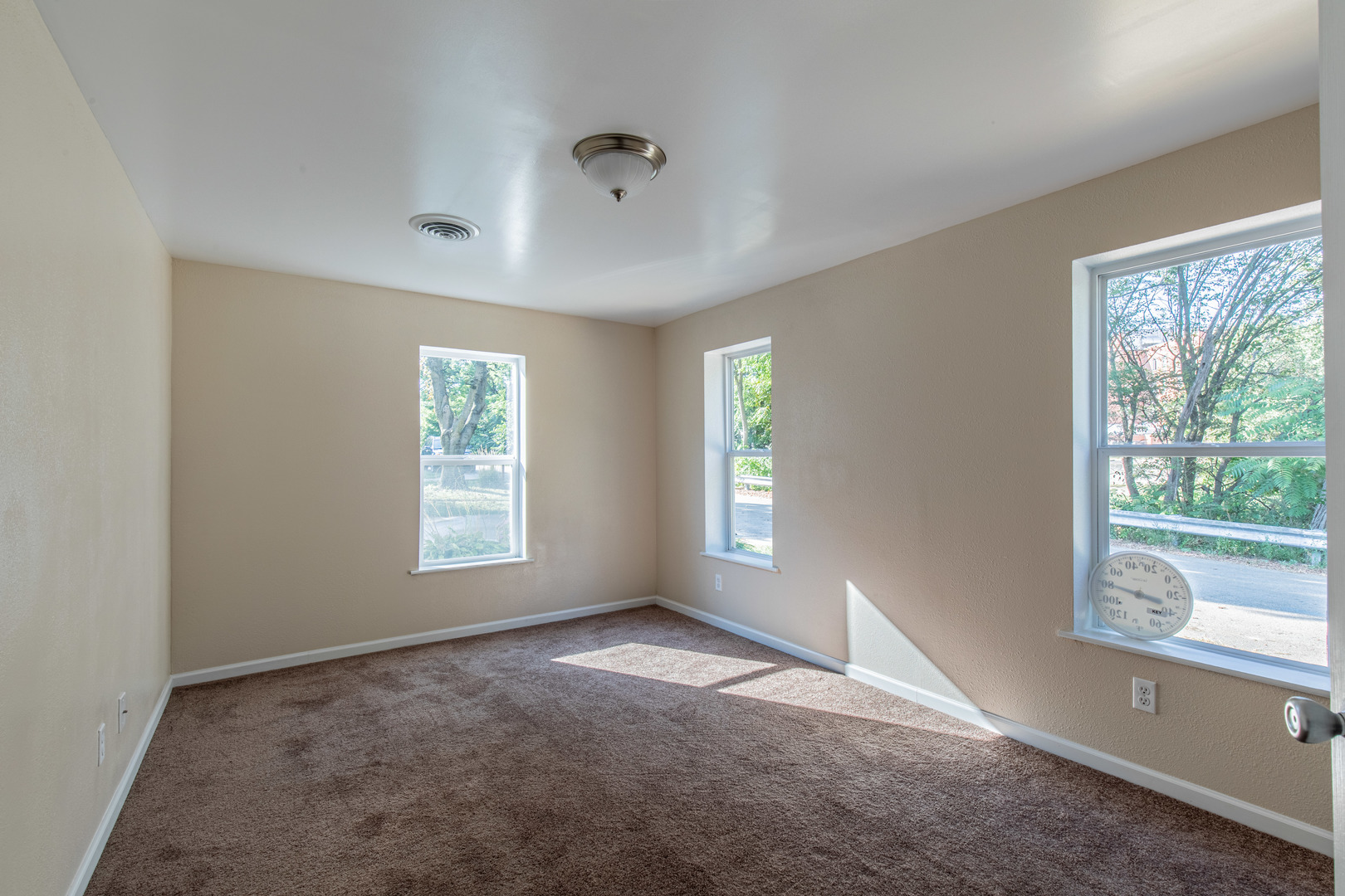 519 E Dakota Street, Spring Valley, IL 61362