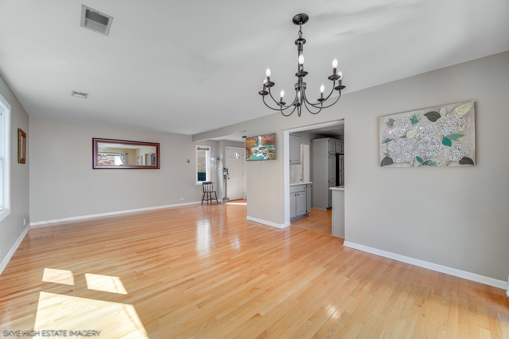 929 Sherwood Road, La Grange Park, IL 60526