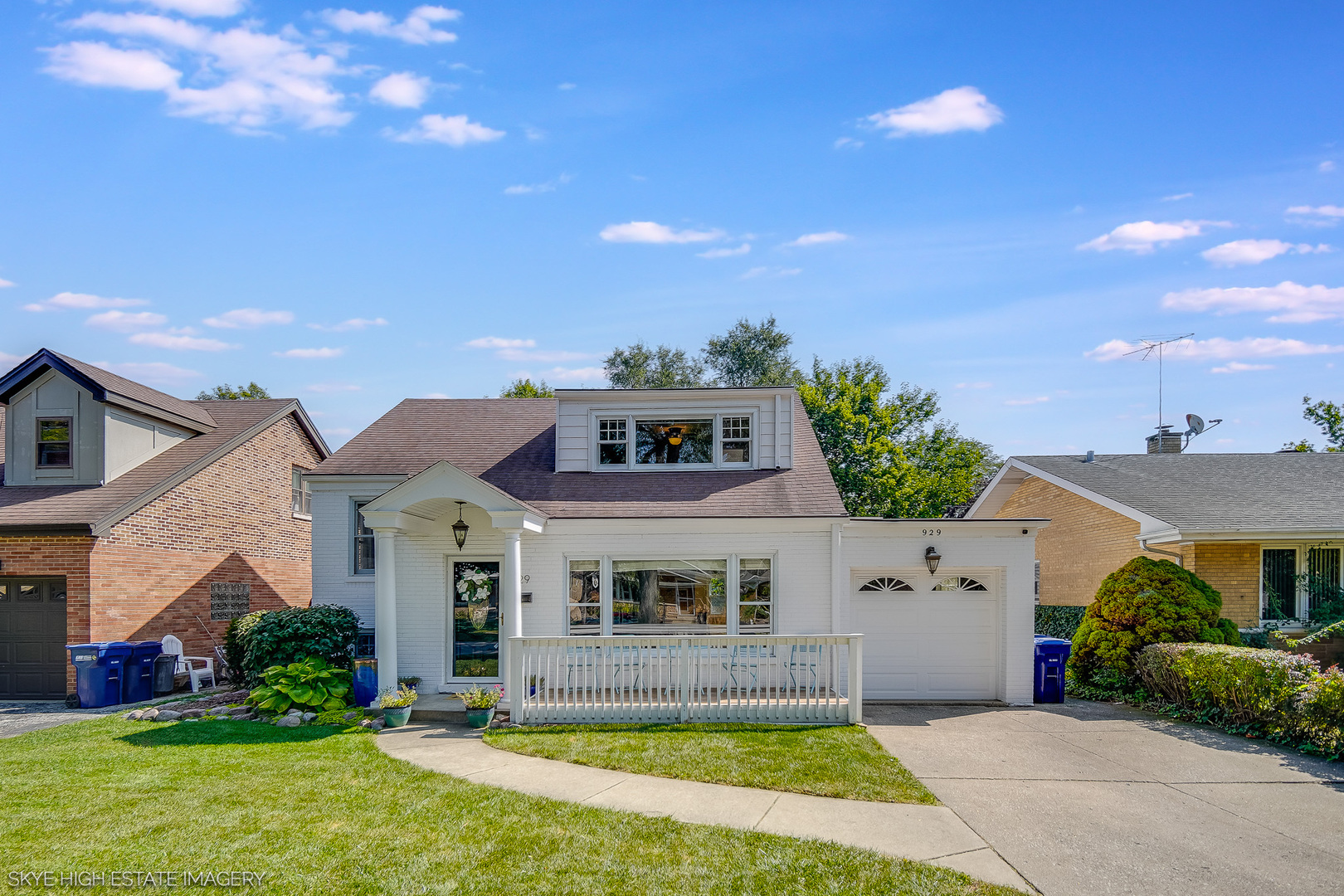 929 Sherwood Road, La Grange Park, IL 60526