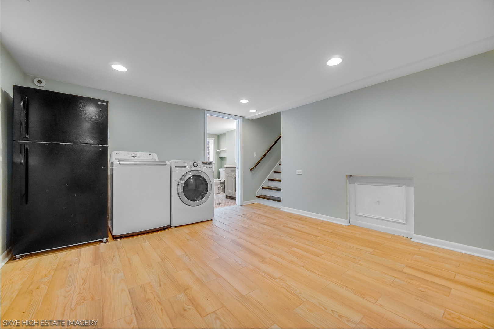 929 Sherwood Road, La Grange Park, IL 60526