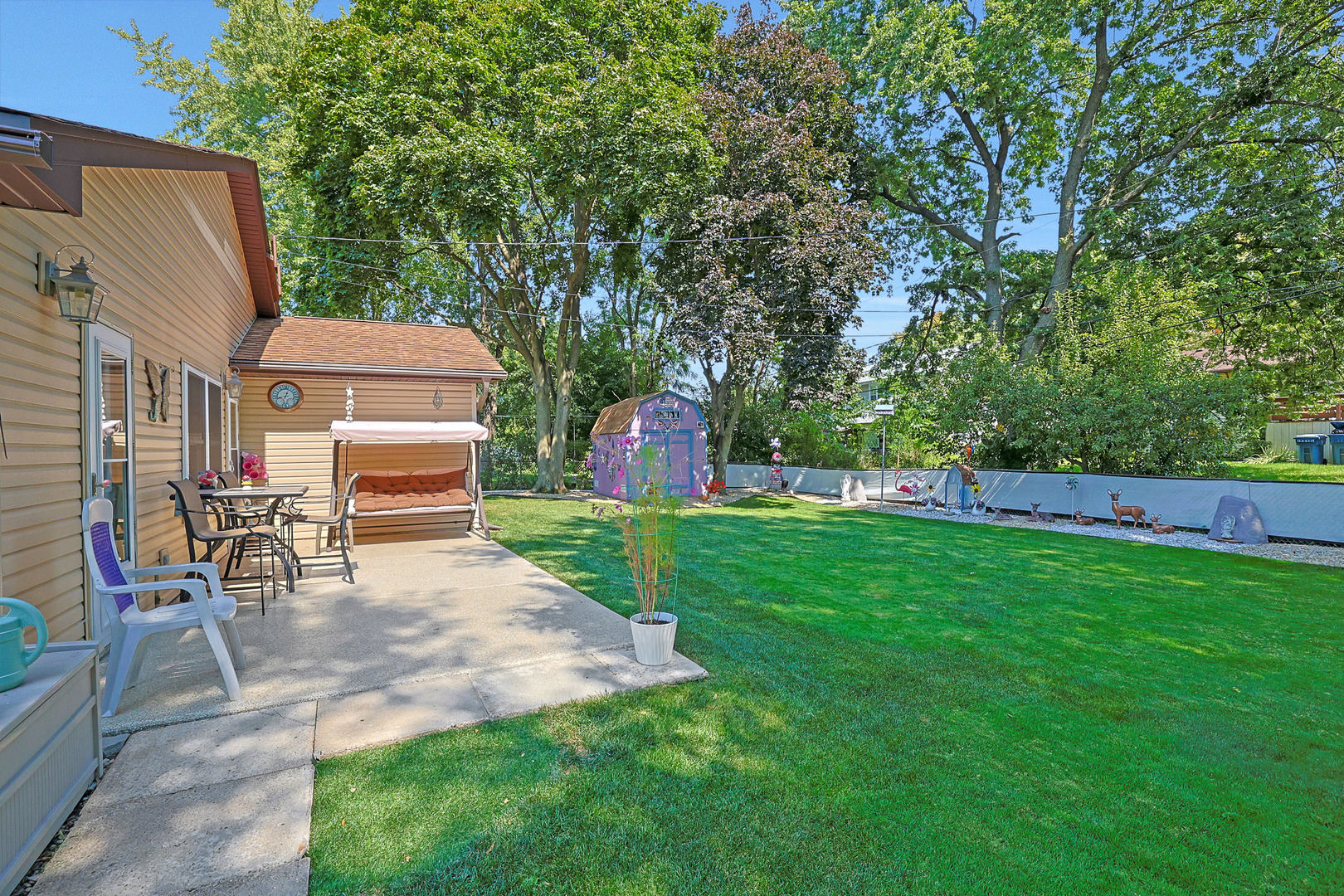 6857 Hawthorne Lane, Hanover Park, IL 60133