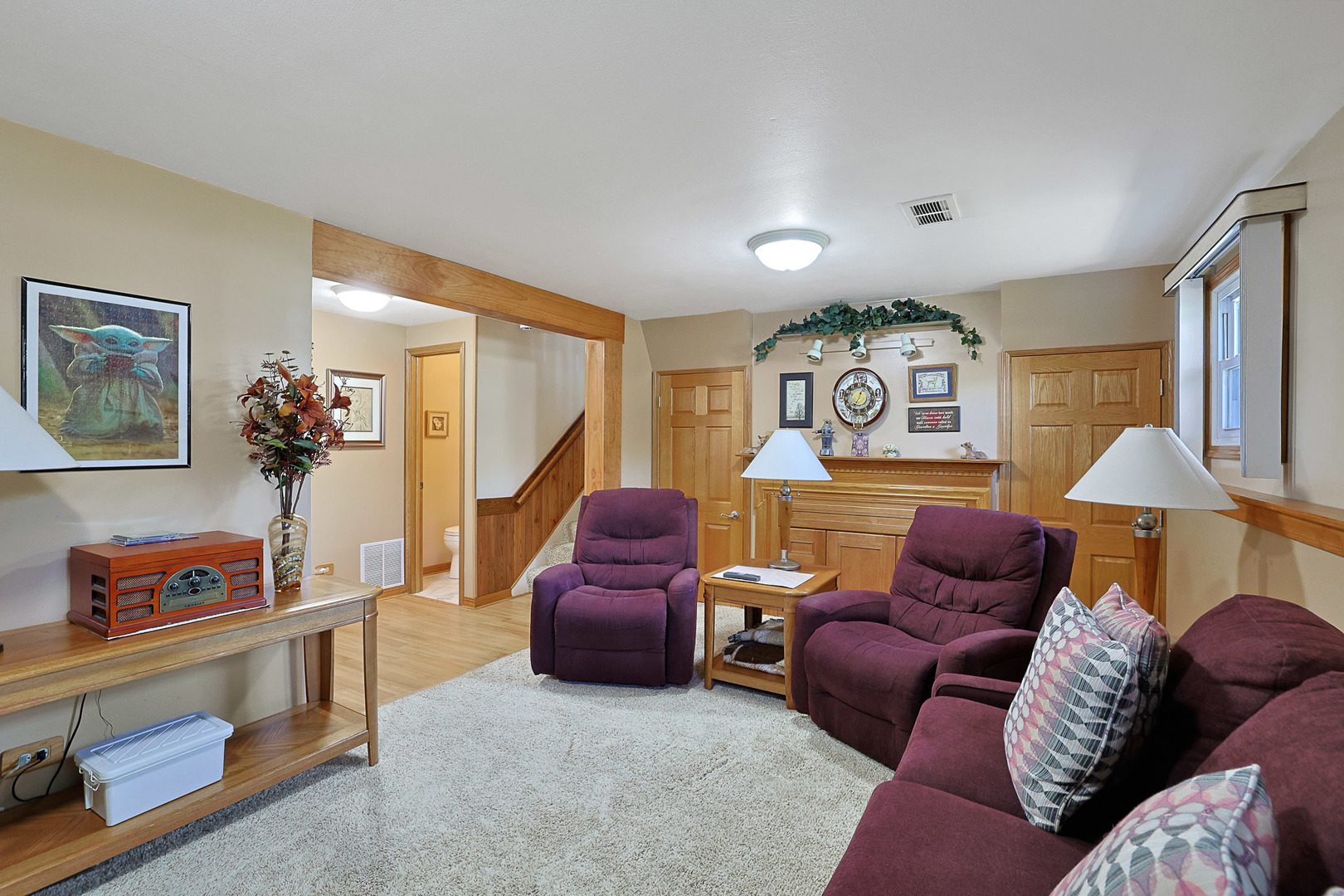 6857 Hawthorne Lane, Hanover Park, IL 60133
