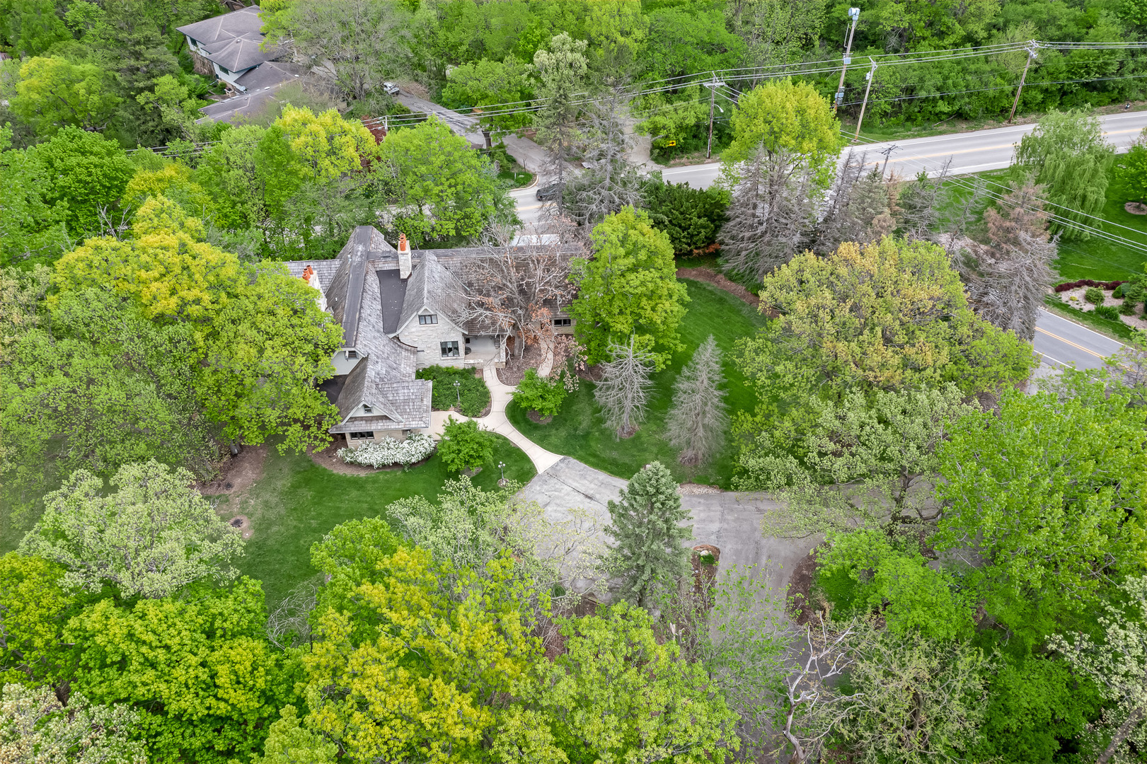 3500 Spring Road, Oak Brook, IL 60523