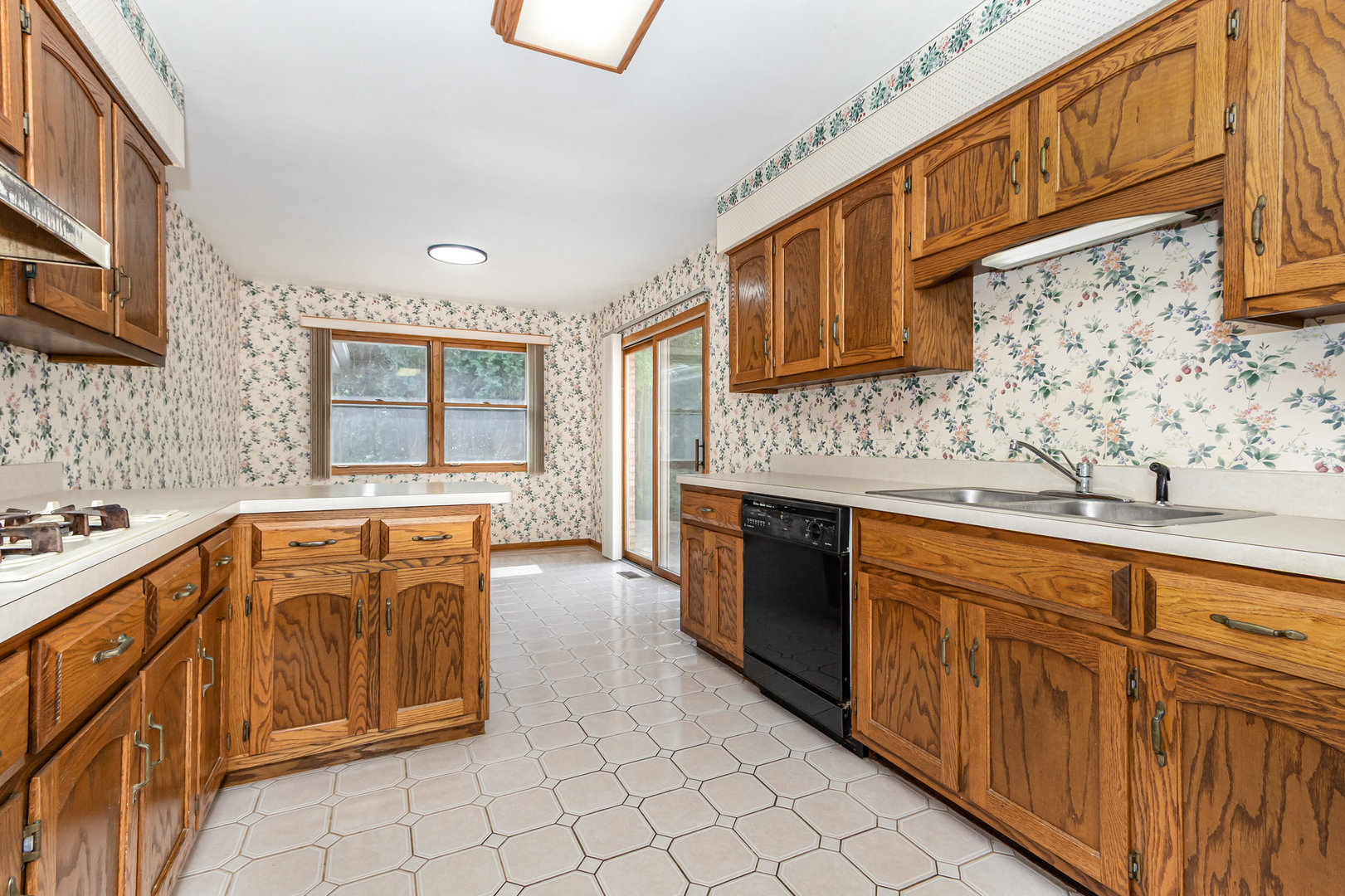 13910 Green Valley Drive, Orland Park, IL 60467