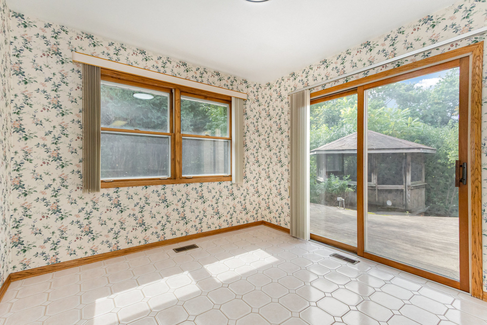 13910 Green Valley Drive, Orland Park, IL 60467