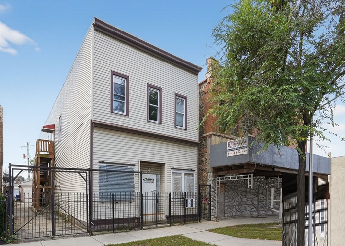 4355 W Thomas Street, Chicago, IL 60651