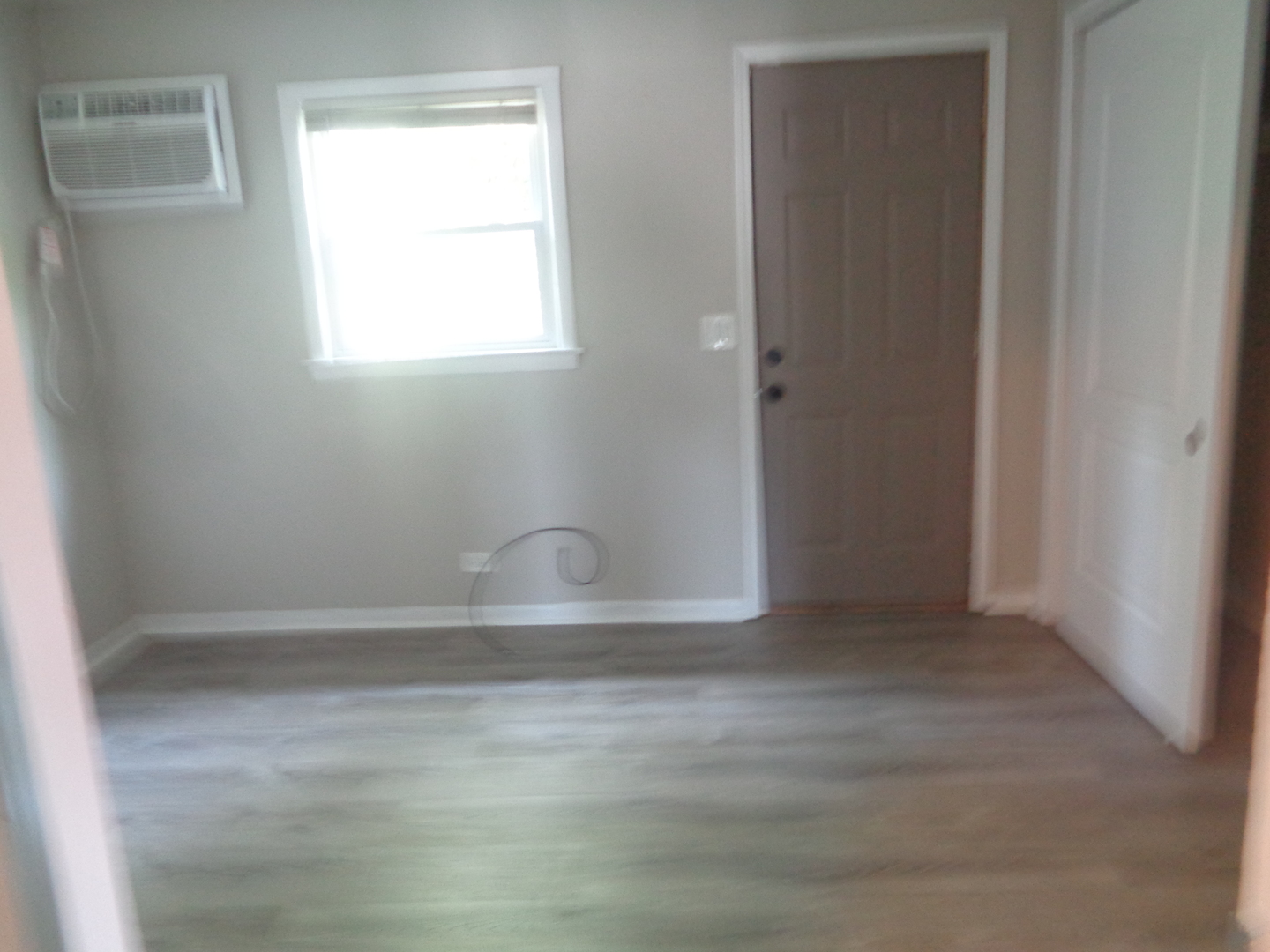 1340 N main Street #D3, Wheaton, IL 60187