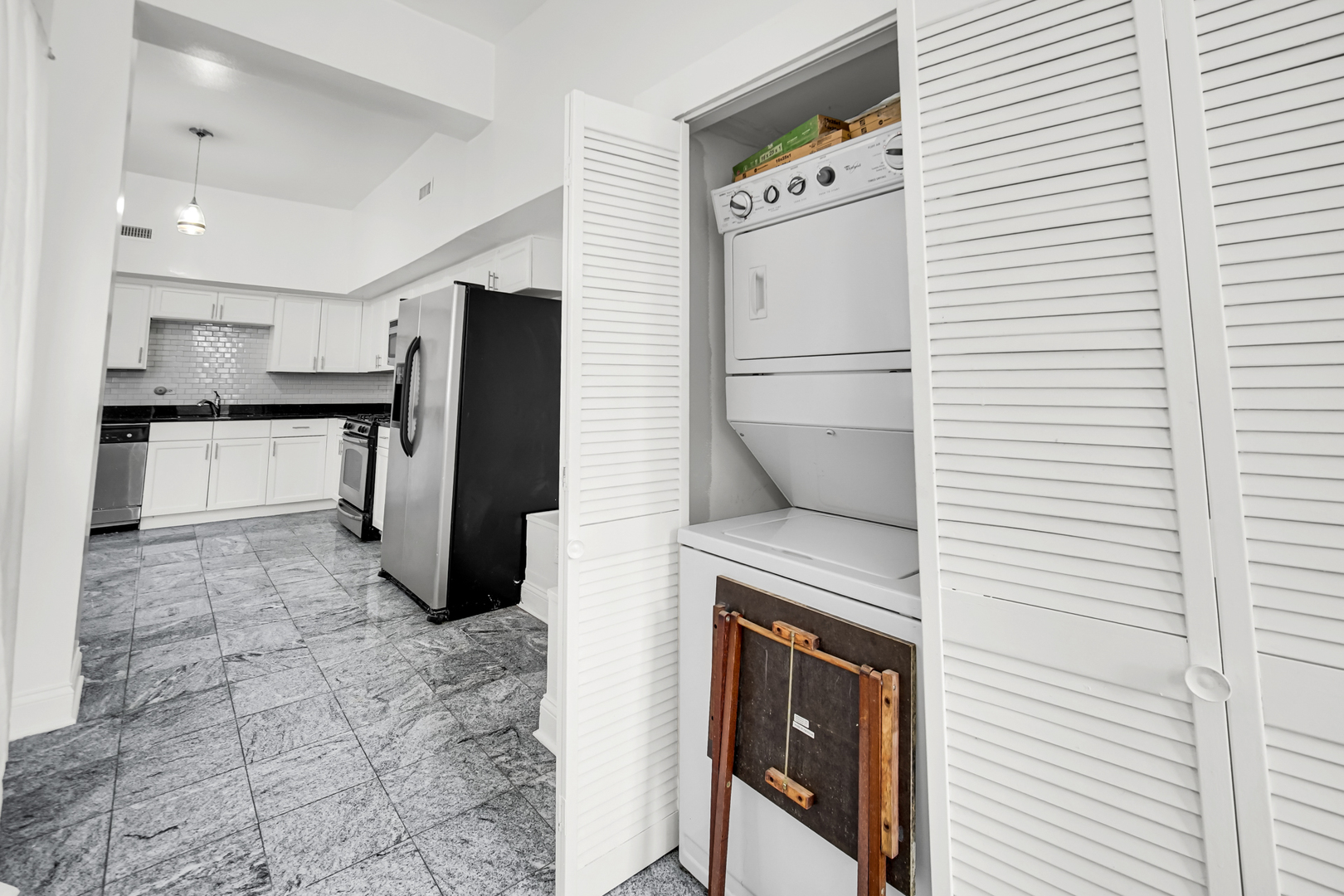 4743 S Champlain Avenue, Chicago, IL 60615