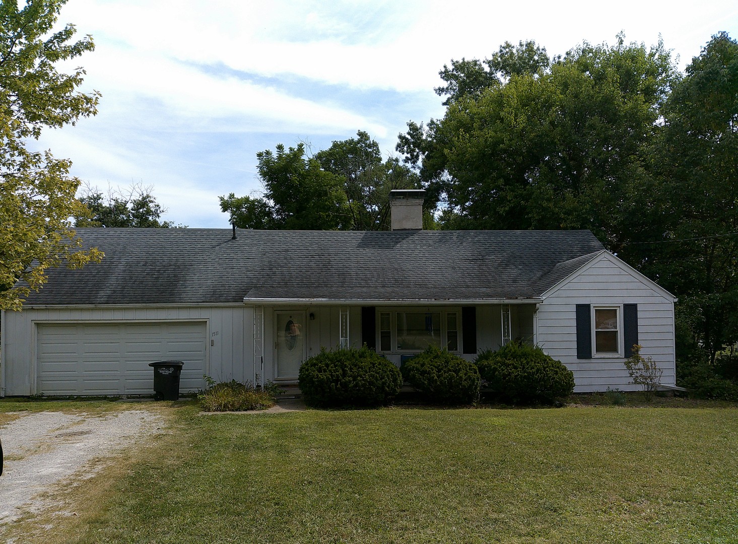 1511 N Logan Avenue, Danville, IL 61832